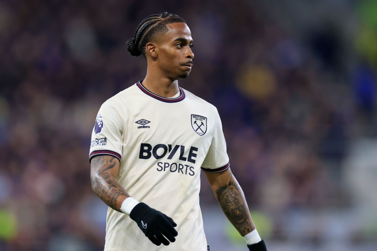 九游体育在线直播、九游体育足球直播、nba直播、电竞直播平台、九游体育赛事视频、体育直播平台-每日邮报：热刺是有意引进萨默维尔的球队之一，签下他特尔或外租